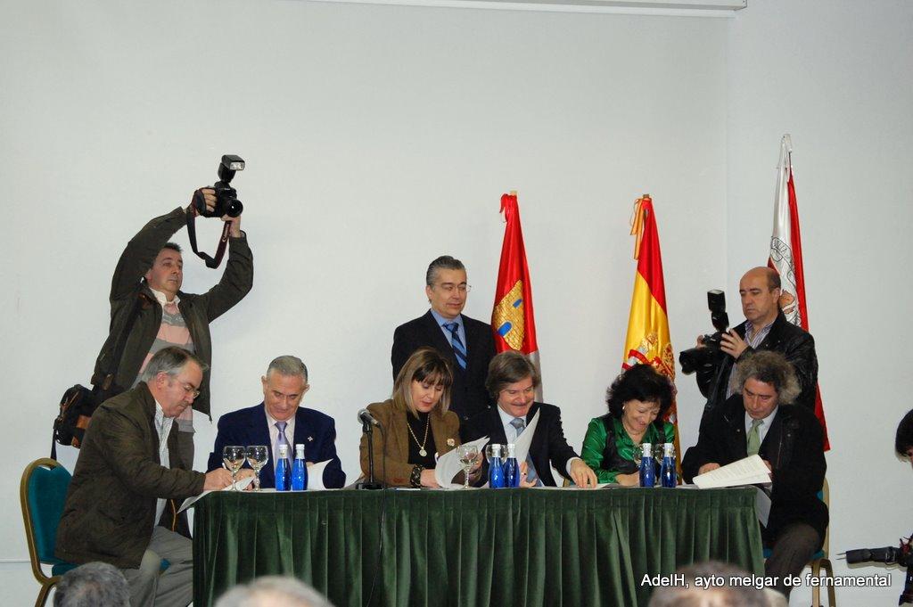 Firma de convenios del del Plan Extraordinario de Apoyo Local