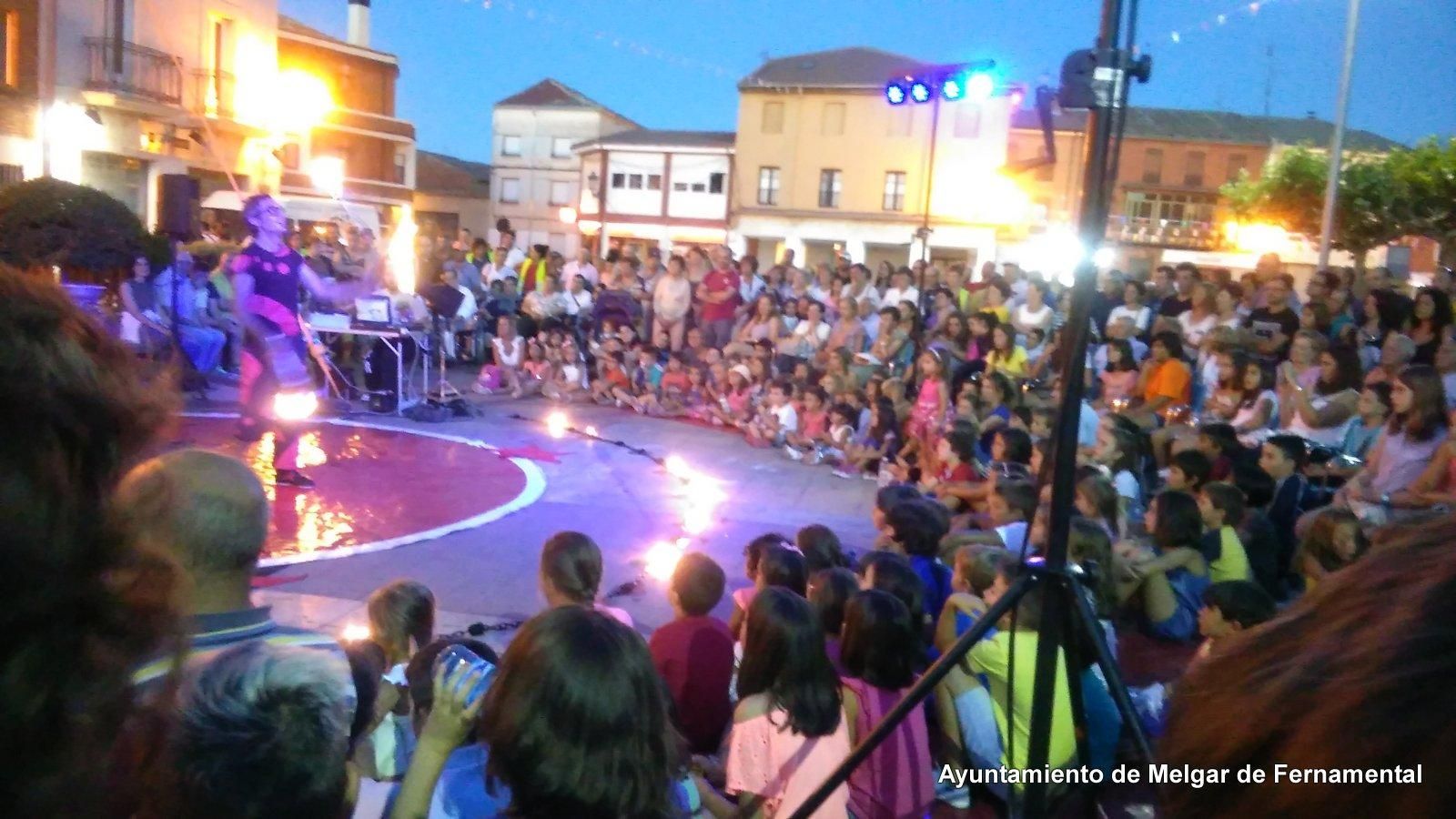 Tiritirantes Circo presentó "Patas Arriba"
